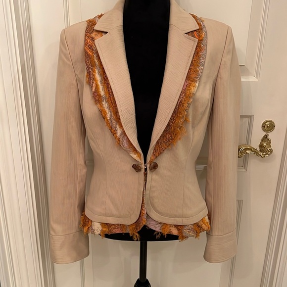 St. John jacket - Picture 1 of 8